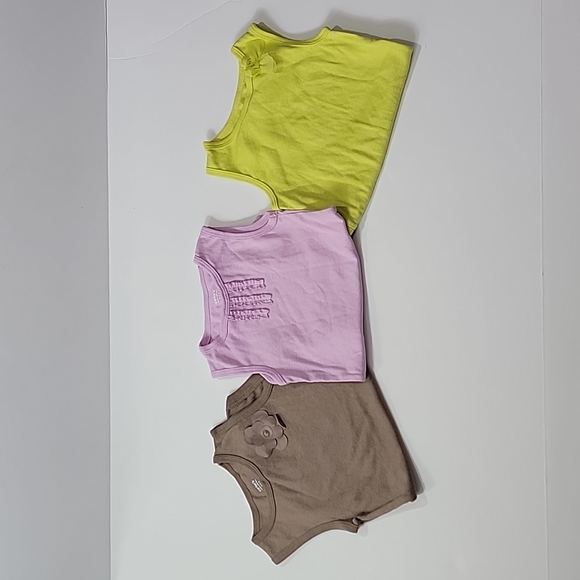 Carter's Set of 3 Onesie's - Picture 1 of 5